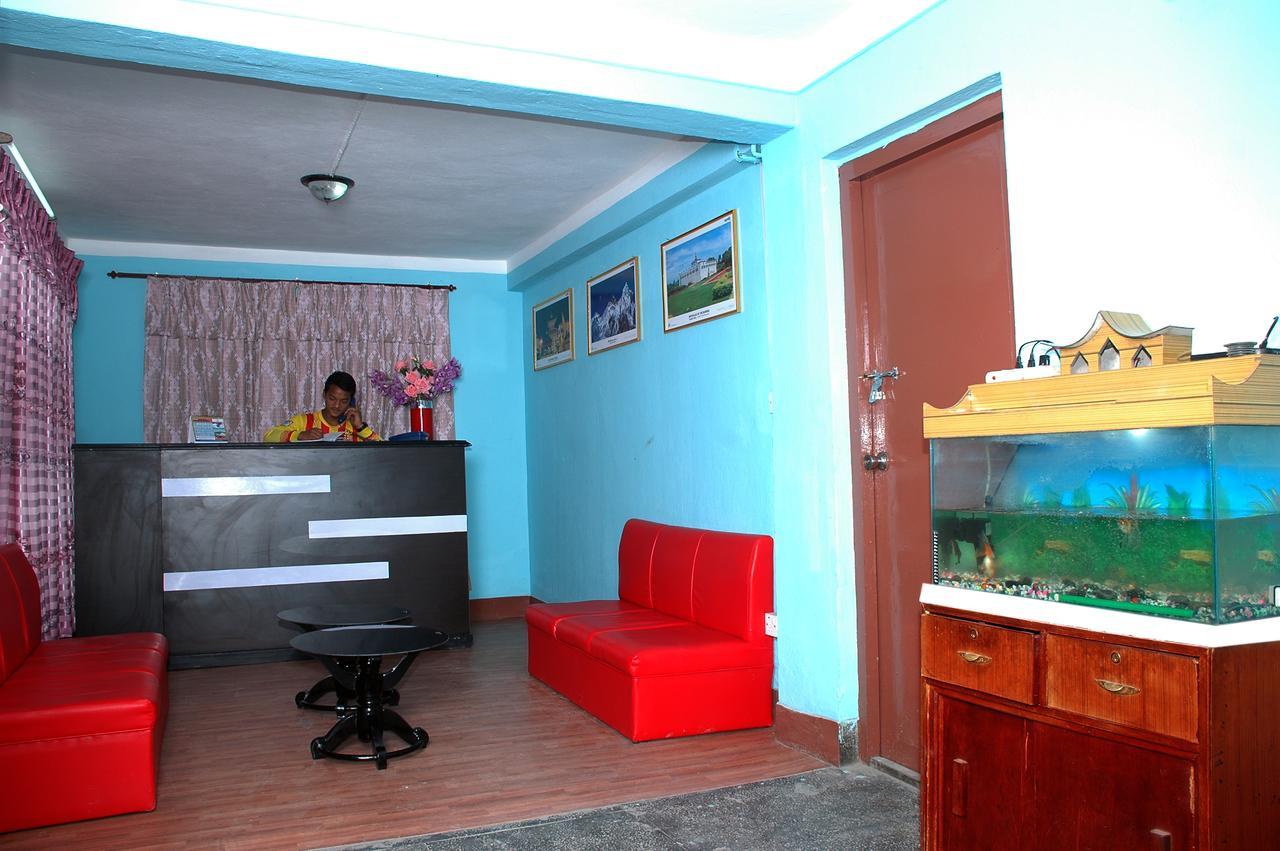 Travellers Dorm Bed & Breakfast Катманду Екстериор снимка