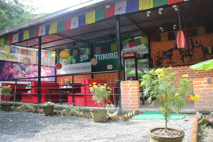 Travellers Dorm Bed & Breakfast Катманду Екстериор снимка